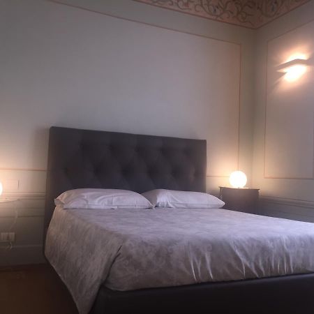 Palazzo Carasi Apartments Κρεμόνα Εξωτερικό φωτογραφία