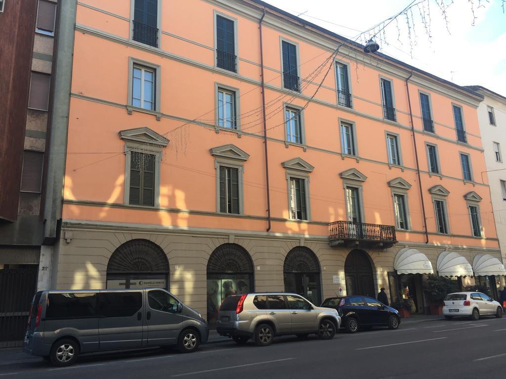 Palazzo Carasi Apartments Κρεμόνα Εξωτερικό φωτογραφία