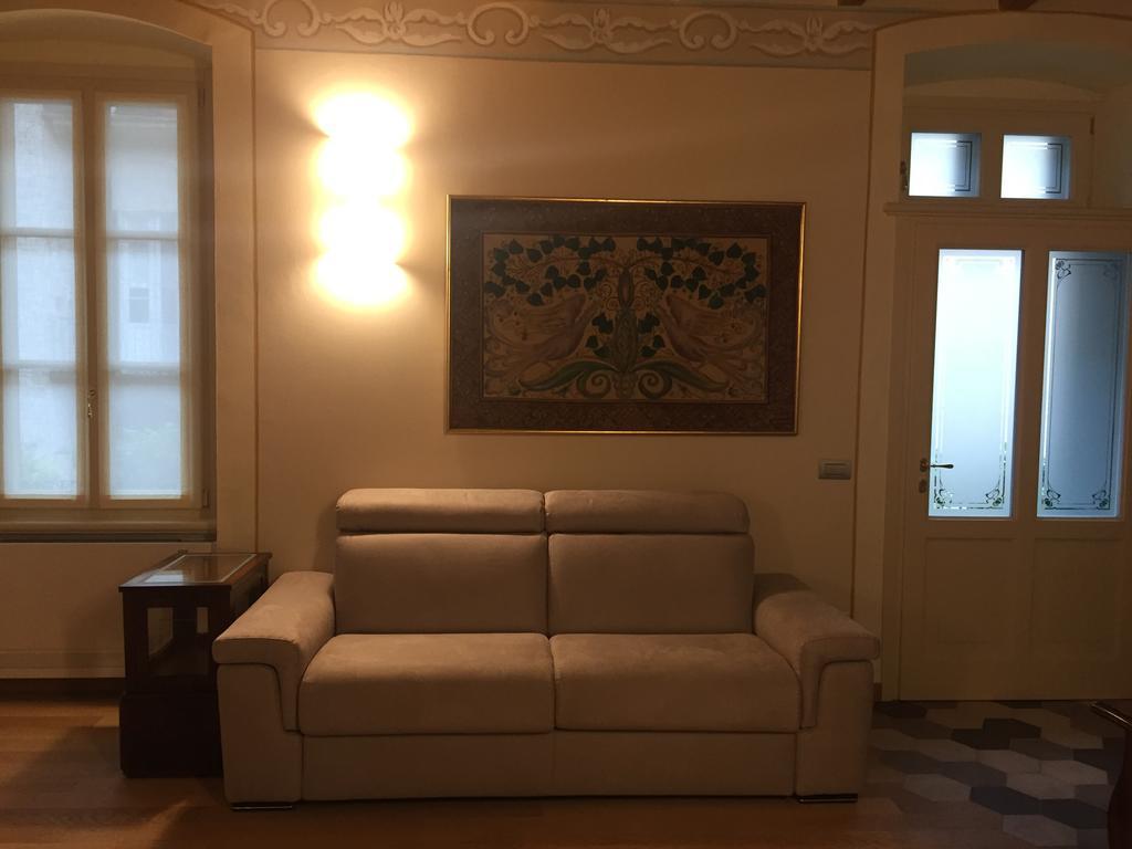 Palazzo Carasi Apartments Κρεμόνα Εξωτερικό φωτογραφία